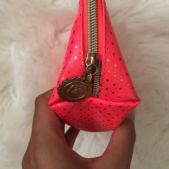 Benefit small make up bag - Picture 5 of 7